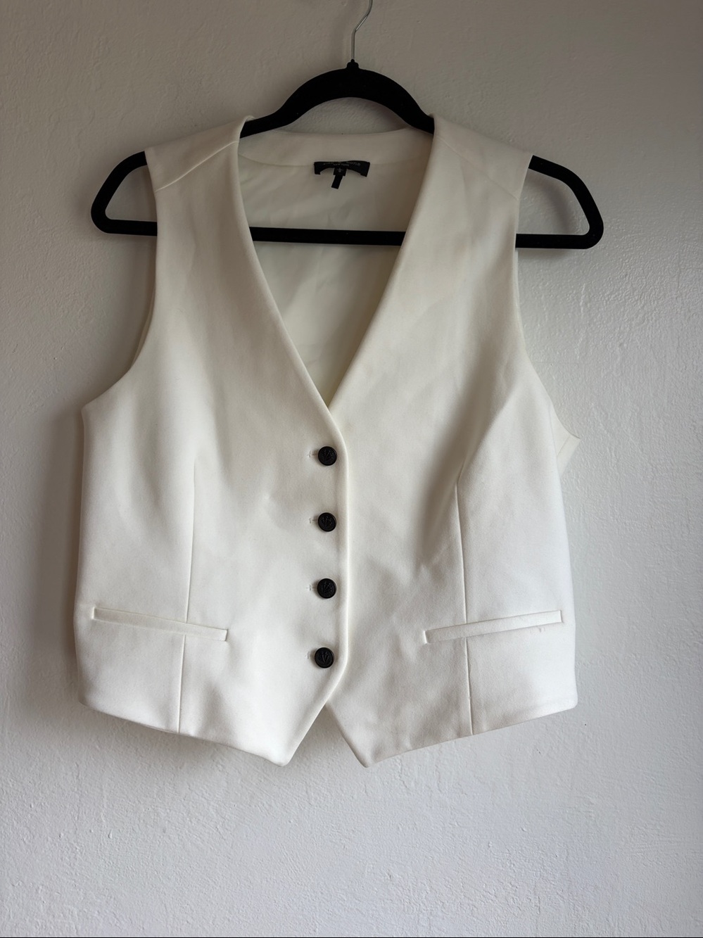 Rag & Bone vest cream size large dapper sexy
